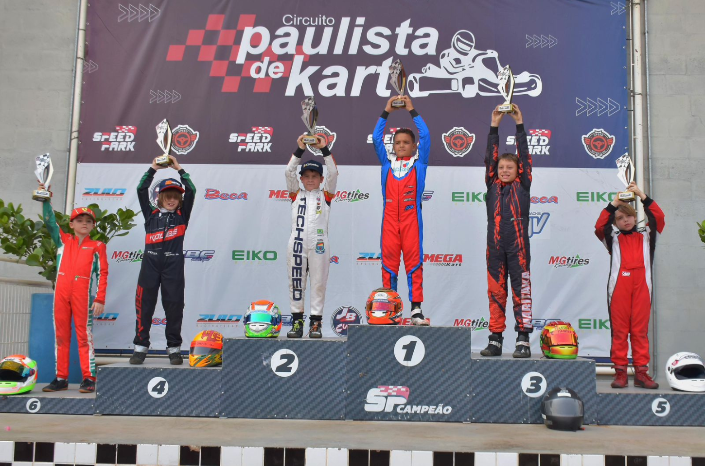 Piloto apoiado pela Uniara vence etapa da Copa Paulista de Kart