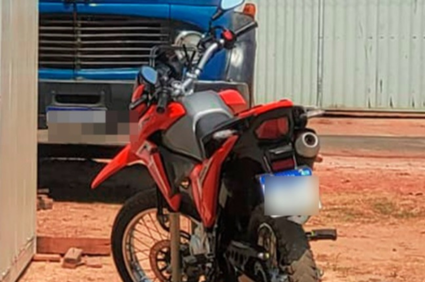 PM Prende Suspeito de Tentativa de Latrocínio e Recupera Motocicleta