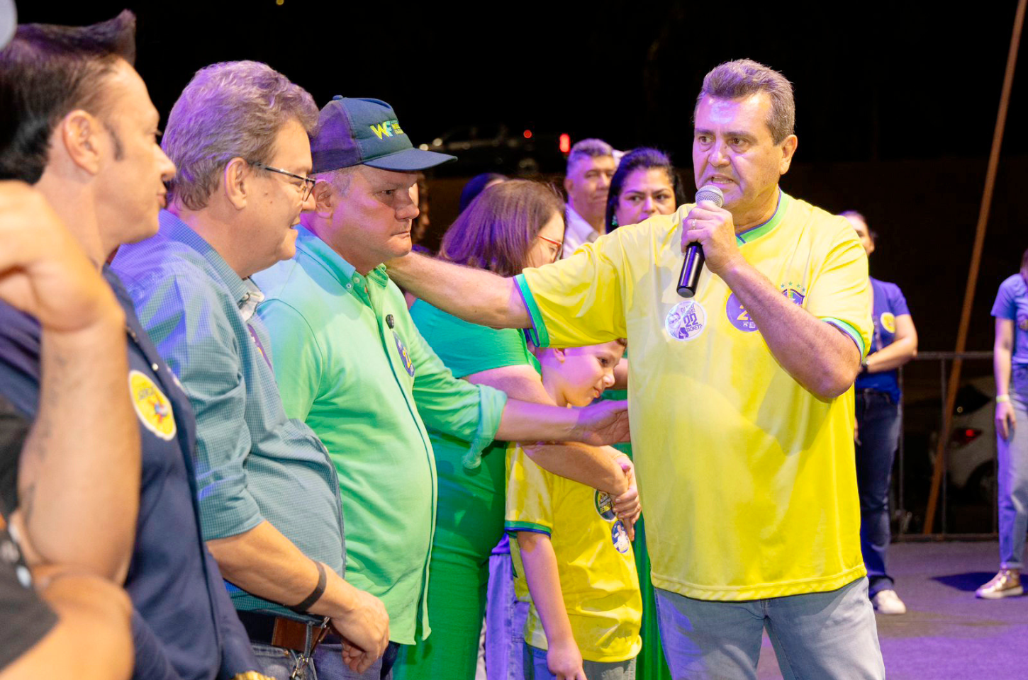 Sérgio Machnic promete policlínica para crianças e idosos em Primeiro Comício