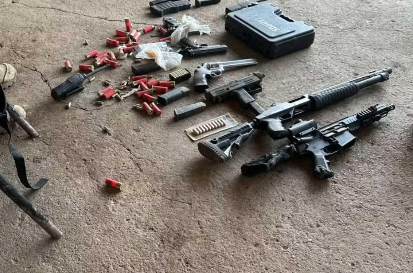 Cinco mortes durante tiroteio na fiscalização do Ibama em garimpo ilegal no MT