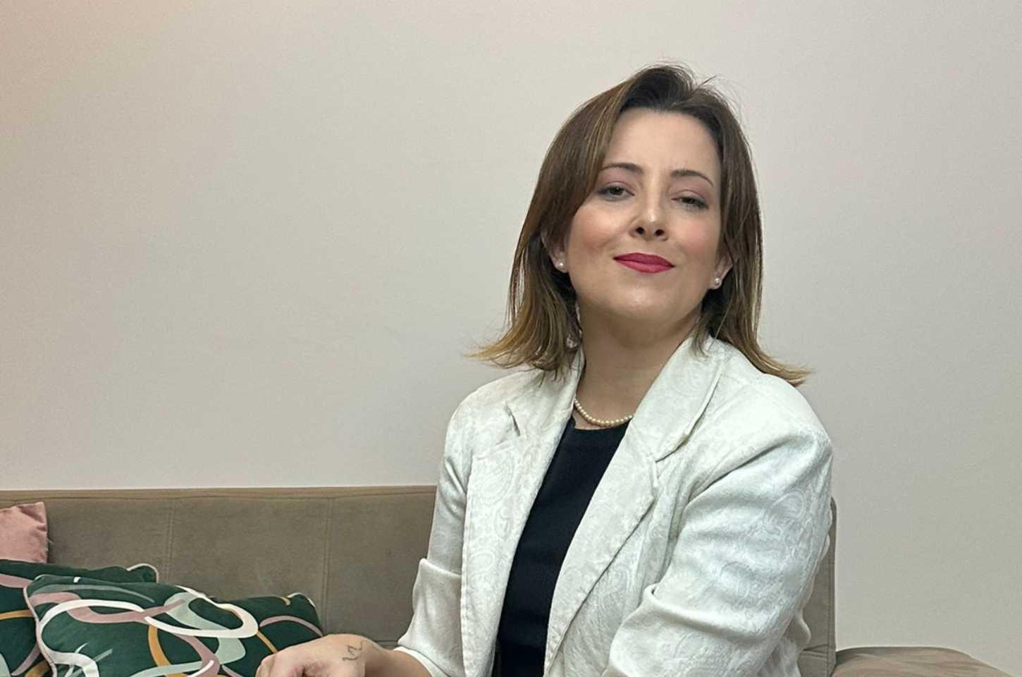 Como a Angústia Afeta sua Vida? Entenda com a Psicanalista Milene Teixeira