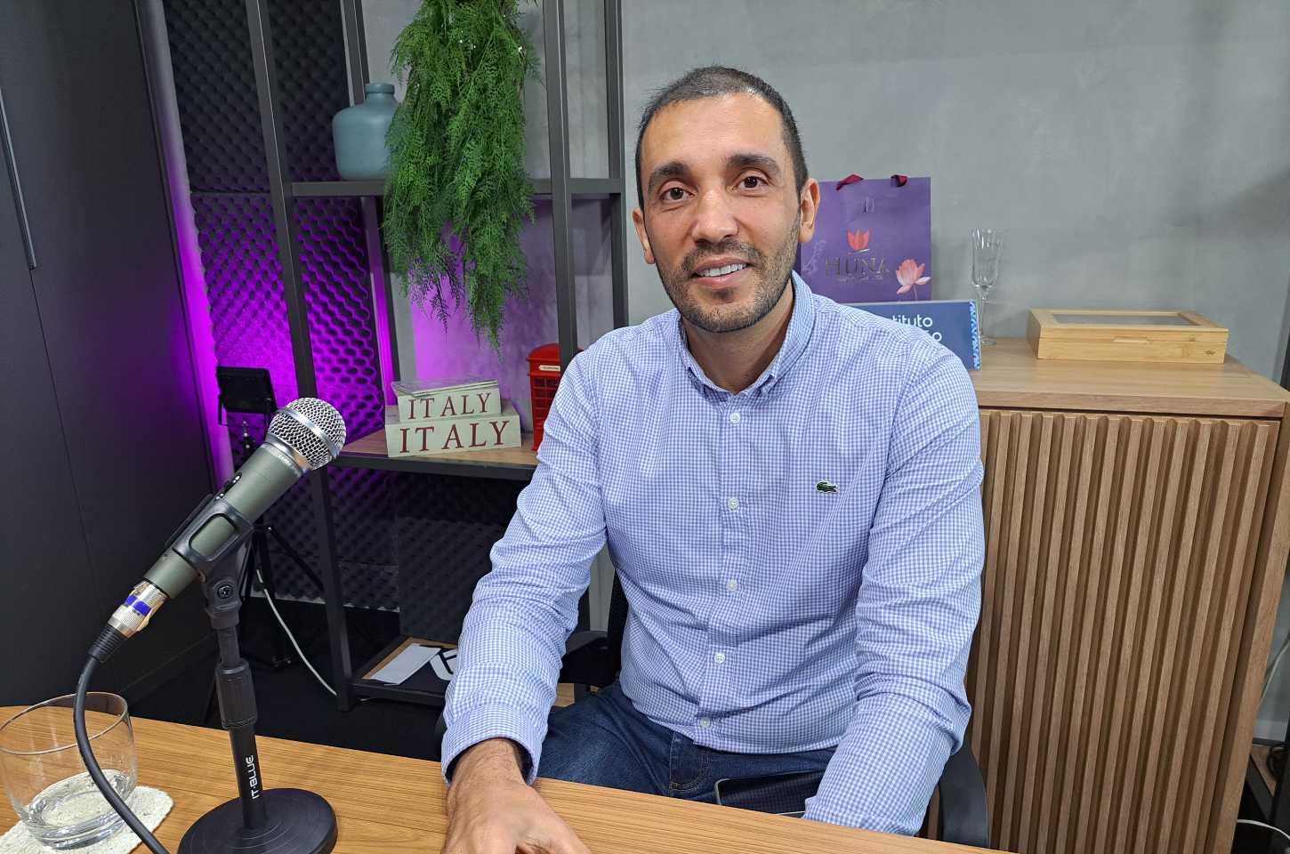 🚺 Constipação, Diarreia e Estresse: O Que o Intestino das Mulheres Revela Segundo Dr. Marcelo Machado