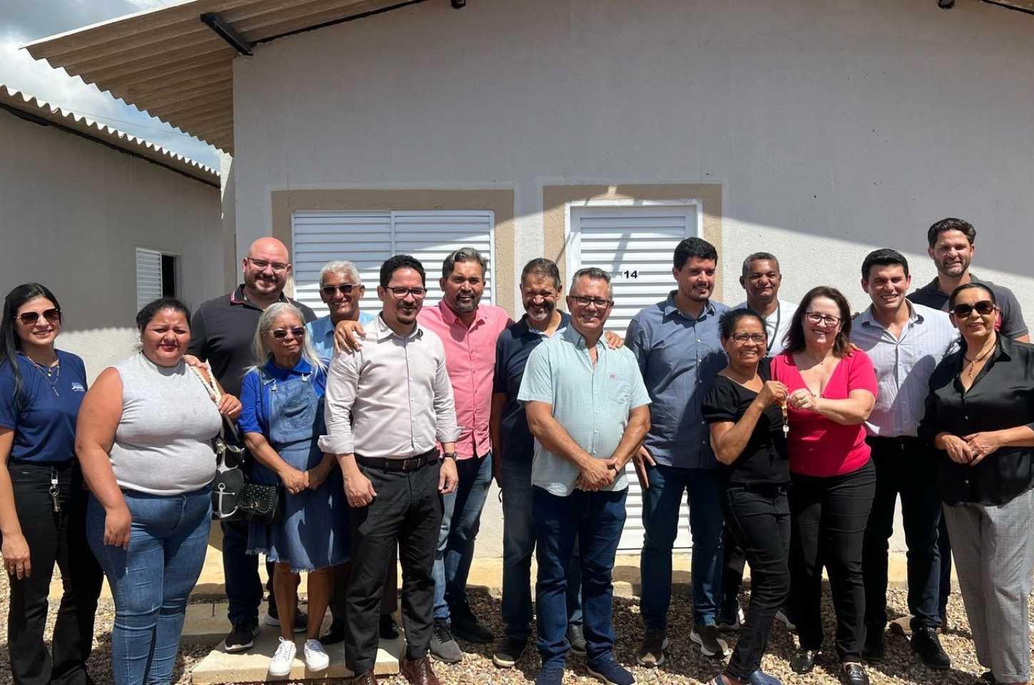 🏡🔑Entrega de Casas Populares em Primavera do Leste Marca Novo Capítulo na Vida de Famílias Desabrigadas da BR-070