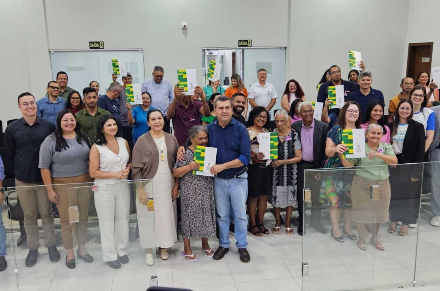 Regularização Fundiária em Primavera do Leste: Prefeitura Inicia Entrega de 200 Títulos de Propriedade 🏠