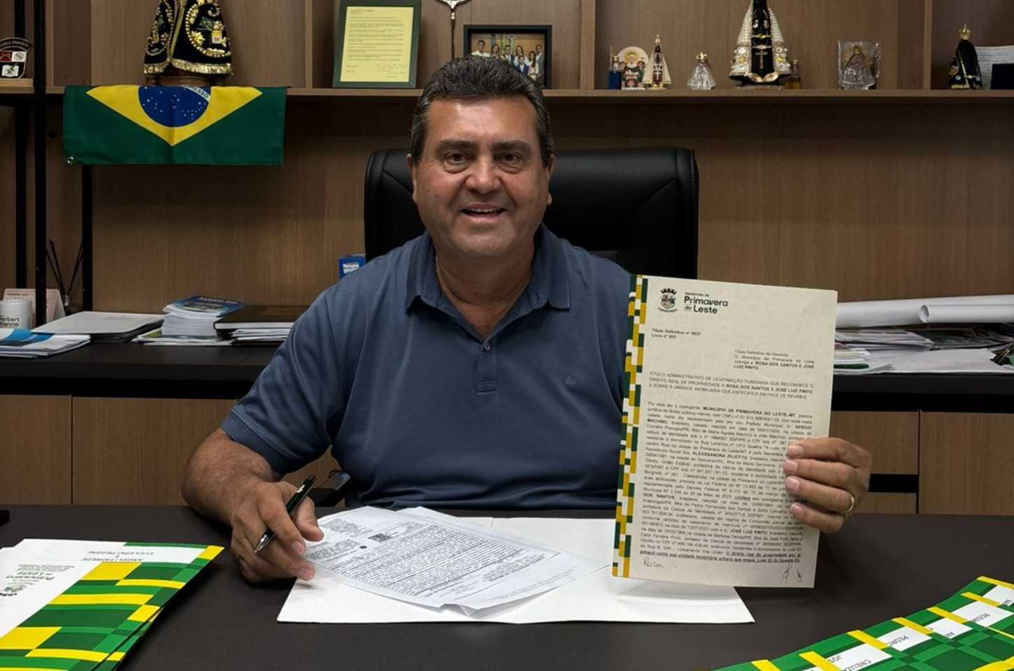 Prefeitura Entrega 23 Títulos de Regularização Fundiária na Vila União
