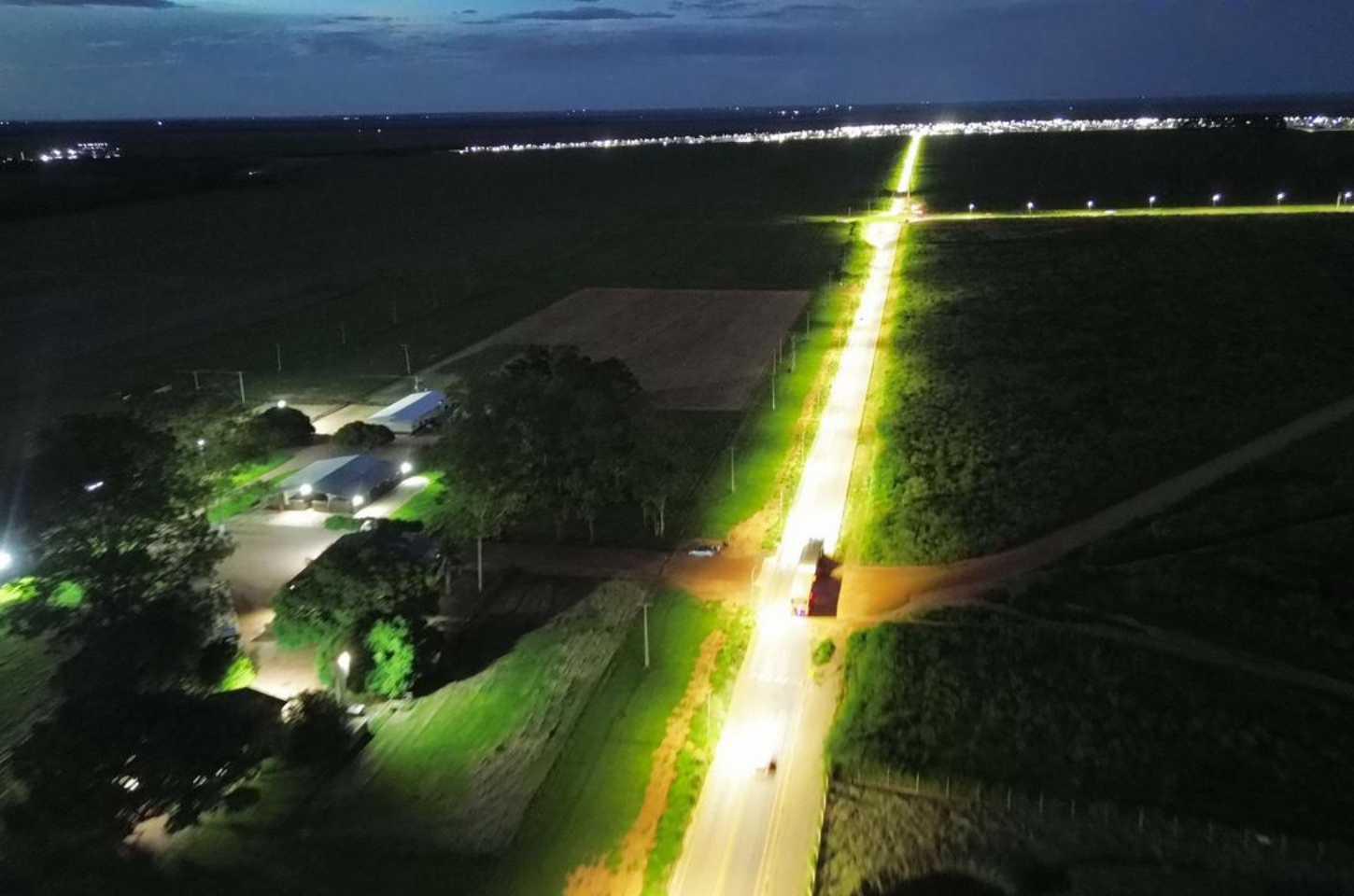 Iluminação Pública na Edelvir Viecilli Leva Segurança e Tranquilidade a Bairros de Primavera do Leste